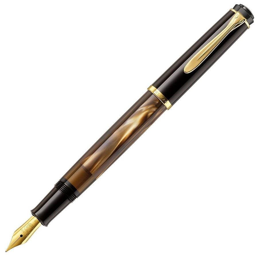 Pelikan, Classic M200, penna stilografica a stantuffo, a punta fine, di colore marrone marmorizzato, in scatola pieghevole primavera B