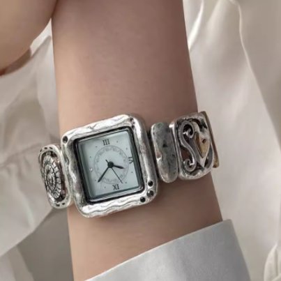 Handmade Retro Nostalgic Distressed Square Elastic Cord Watch Womens Wristwatch