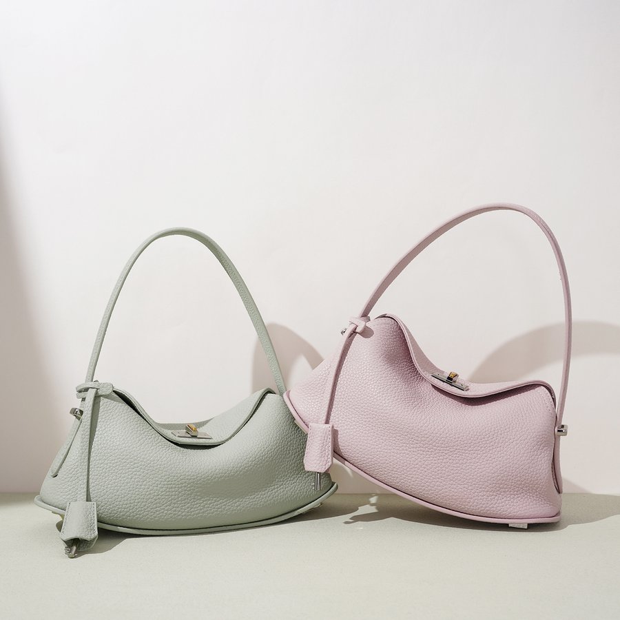 Solid Color Fashion Top-grain Leather Handbag