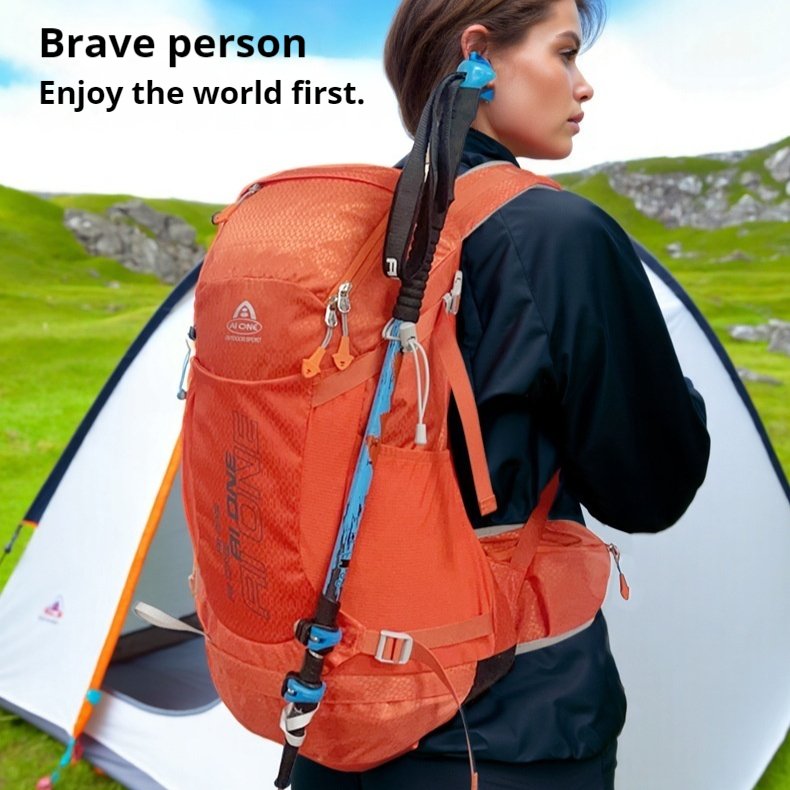 32L Durable Hiking Backpack With Large Capacity