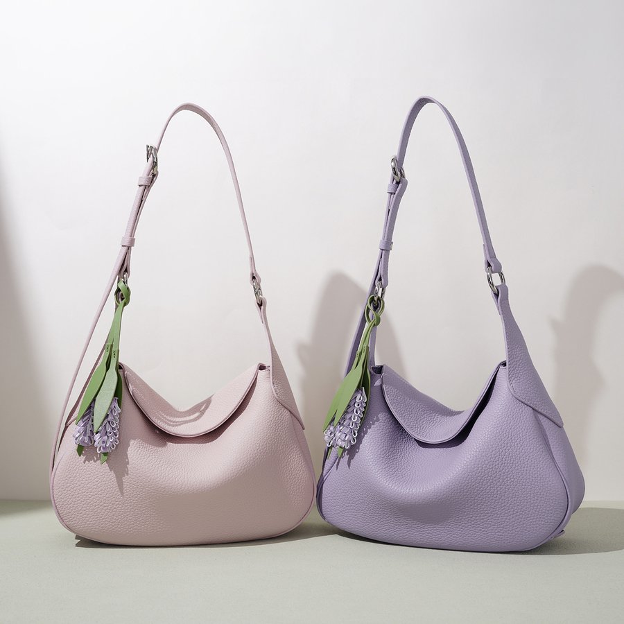 Exquisite Pendant Genuine Leather Women's Bag