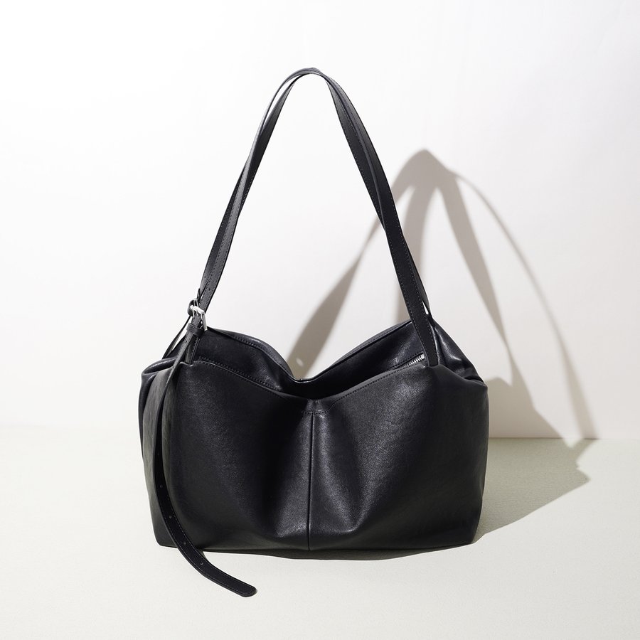 Simple Handheld Commuter Bag For Women