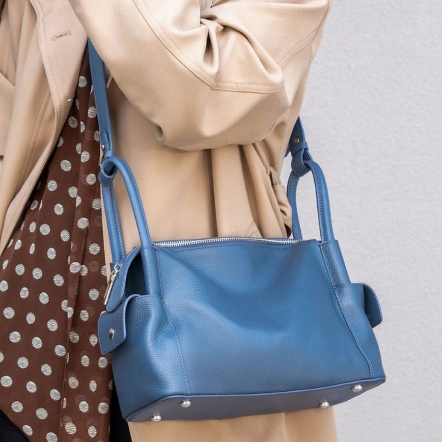 Fashionable Womens Bag Made Of Full-grain Cowhide