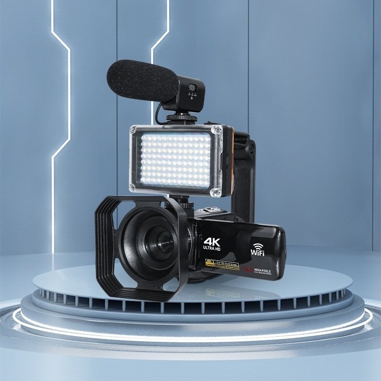 4K Digital Camcorder With A Windproof Microphone And Fill Light