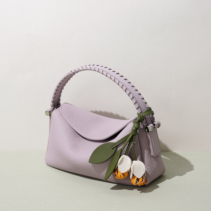 Personalized Dainty Pendant Crossbody Bag