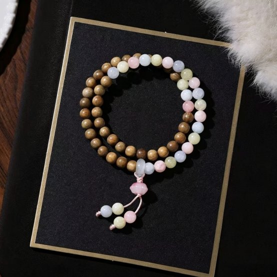 Aquamarine Green Sandalwood Beaded Bracelet