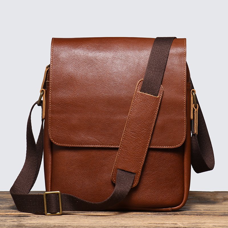 Men's And Women's Vintage Cowhide Crossbody Bag