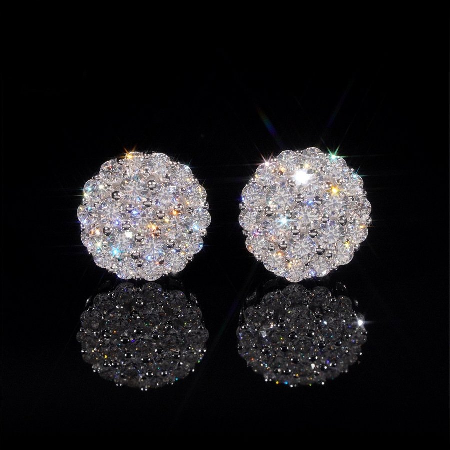 925 Sterling Silver Stud Earrings With D-color Round Moissanite Stones